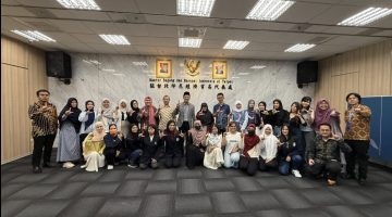 Berita Pers – FILKOM UB Berkolaborasi dengan PKBM PPI Taiwan dan UNIMIG Taiwan, Tingkatkan Literasi AI bagi PMI dengan Dukungan KDEI Taipei
